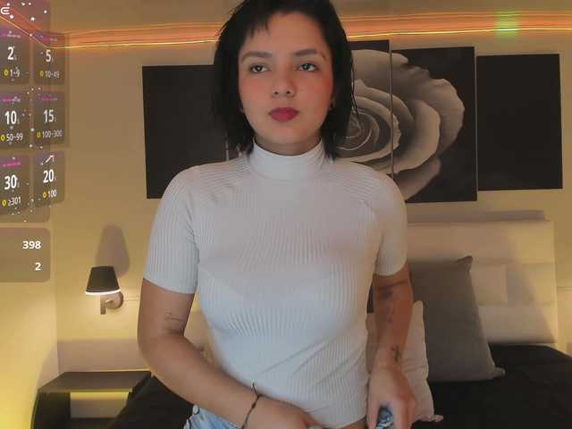 Live sex webcam photo for lana-chavez #290903908