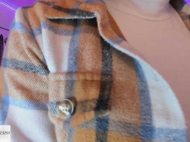 Live sex webcam photo for lana-chavez #291037888