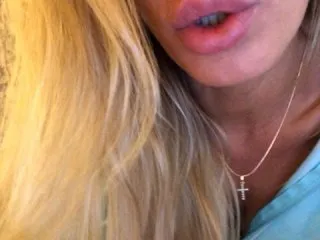 Live sex webcam photo for lanalevi #141851620