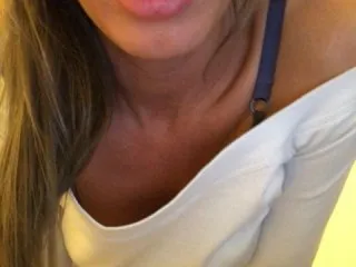 Live sex webcam photo for lanalevi #143615016