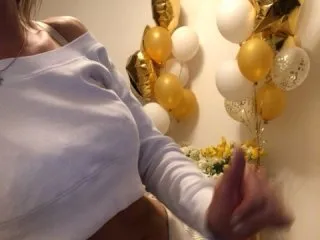 Live sex webcam photo for lanalevi #146068178