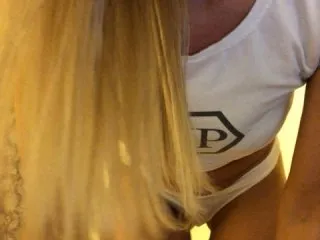 Live sex webcam photo for lanalevi #149857803