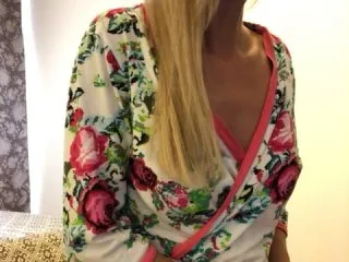 Live sex webcam photo for lanalevi #153924619