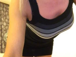 Live sex webcam photo for lanalevi #155374819