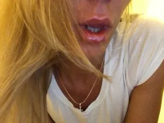 Live sex webcam photo for lanalevi #156785169