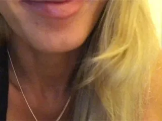 Live sex webcam photo for lanalevi #169035196