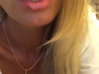Live sex webcam photo for lanalevi #170324095