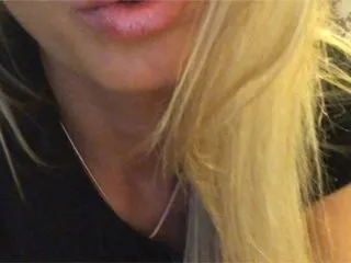 Live sex webcam photo for lanalevi #171073963