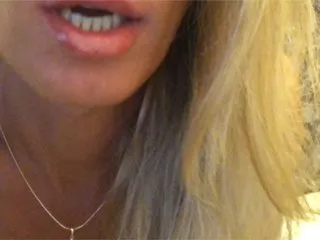 Live sex webcam photo for lanalevi #172262937