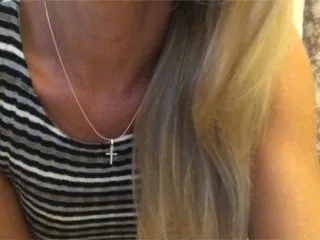 Live sex webcam photo for lanalevi #175138634
