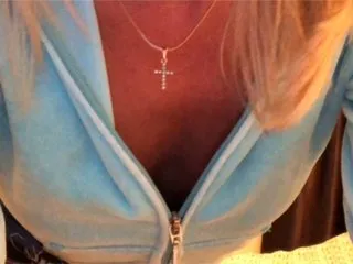 Live sex webcam photo for lanalevi #189582738