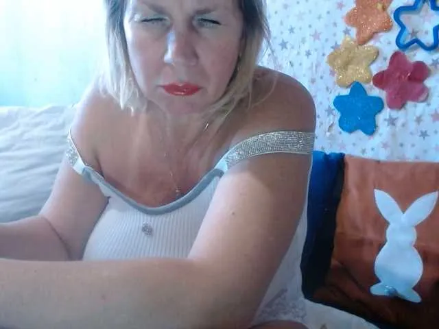 Live sex webcam photo for lanastar1 #294248184