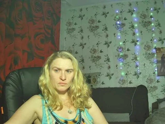 Live sex webcam photo for lanka6661 #272529438