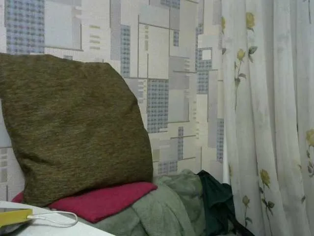 Live sex webcam photo for lara45 #290154084