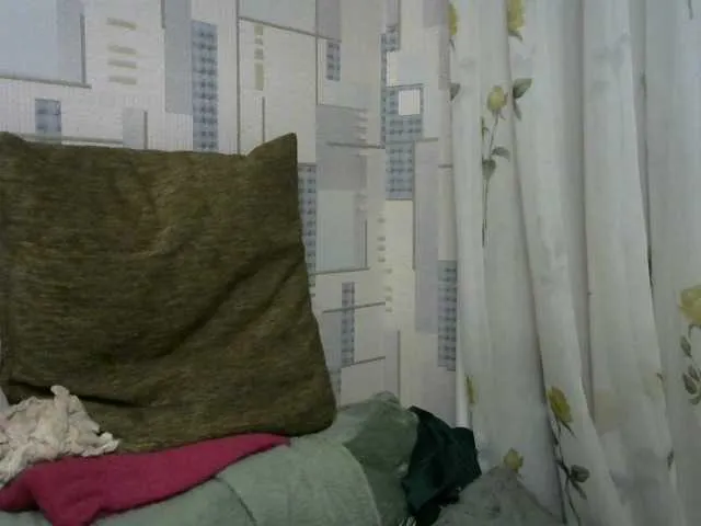 Live sex webcam photo for lara45 #290162349