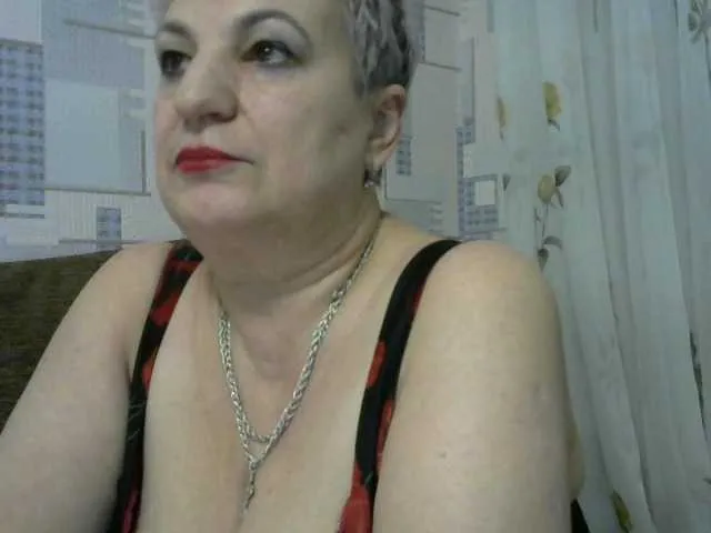 Live sex webcam photo for lara45 #290171845