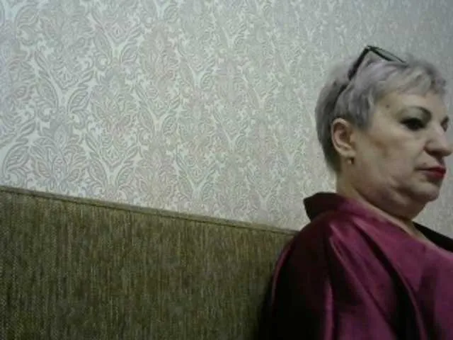 Live sex webcam photo for lara45 #290191499