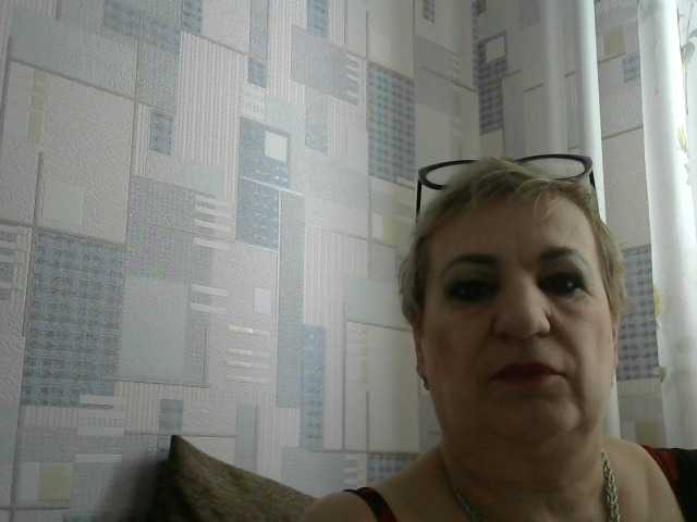 Live sex webcam photo for lara45 #290373699