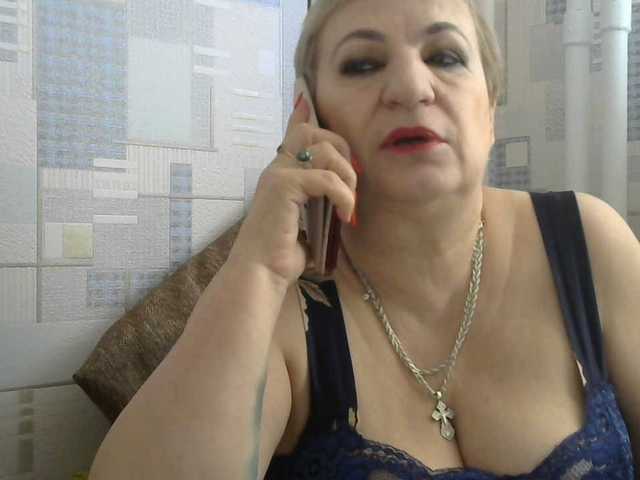 Live sex webcam photo for lara45 #290413725