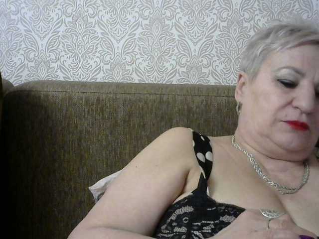 Live sex webcam photo for lara45 #290630811