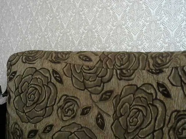 Live sex webcam photo for lara45 #291359766