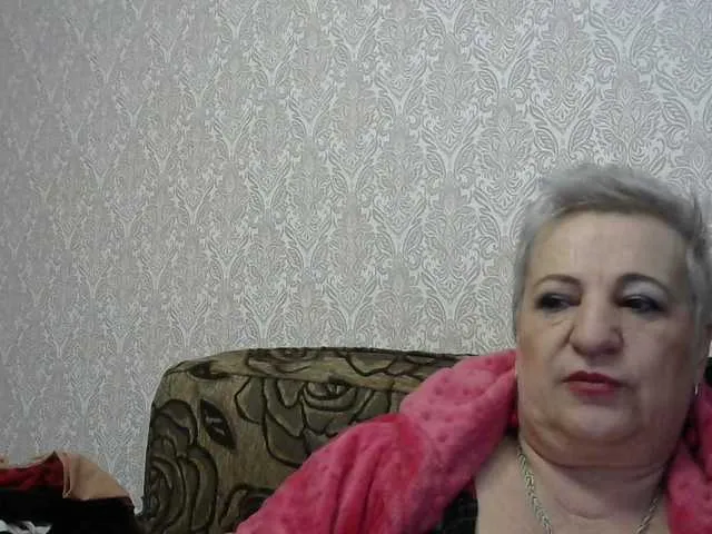 Live sex webcam photo for lara45 #291533707