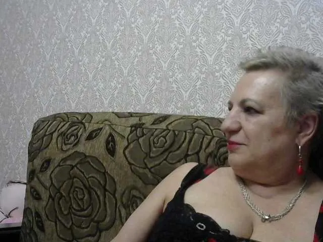 Live sex webcam photo for lara45 #291753764