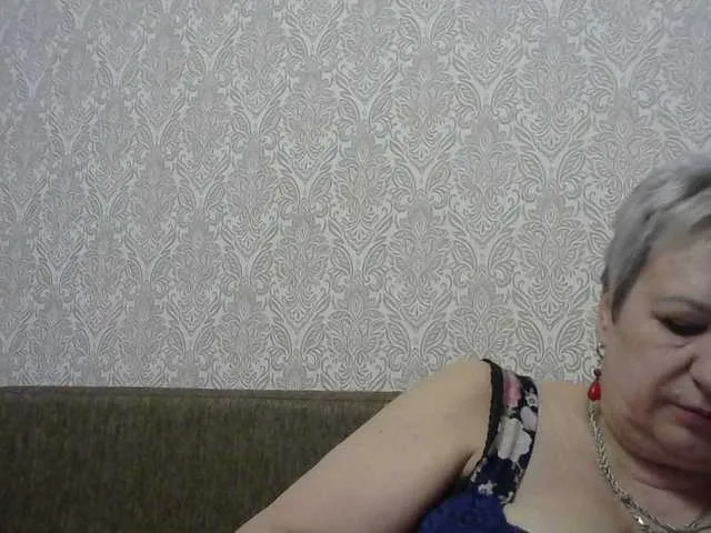 Live sex webcam photo for lara45 #292177941