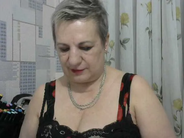 Live sex webcam photo for lara45 #292256449