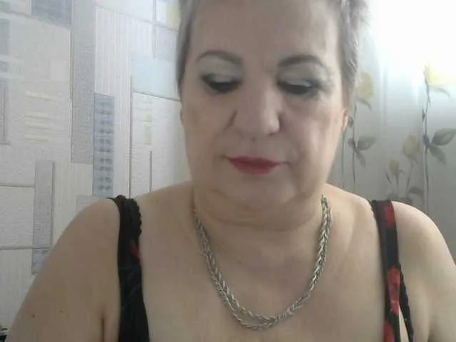 Live sex webcam photo for lara45 #292267255