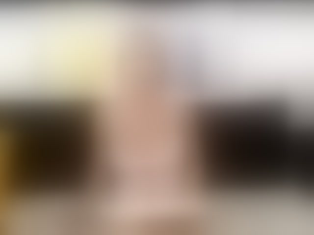 Live sex webcam photo for laraloveblis1 #294112748