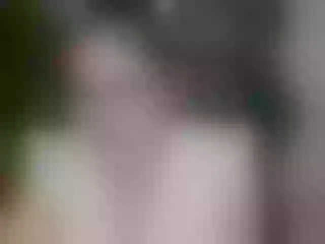 Live sex webcam photo for lararoberts1 #292077642