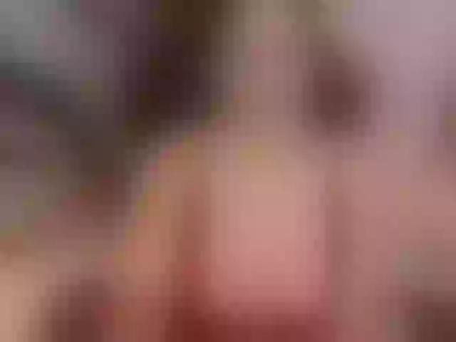 Live sex webcam photo for lararoberts1 #292144306