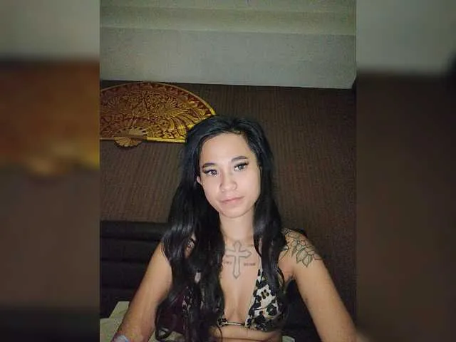 Live sex webcam photo for laravictoria #273912210