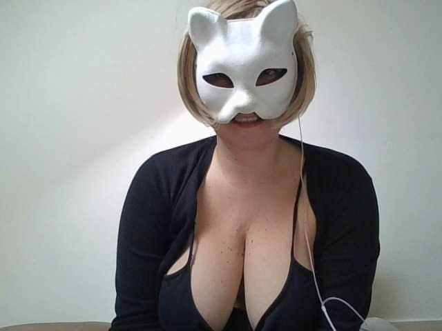 Live sex webcam photo for laslizaza #272239752