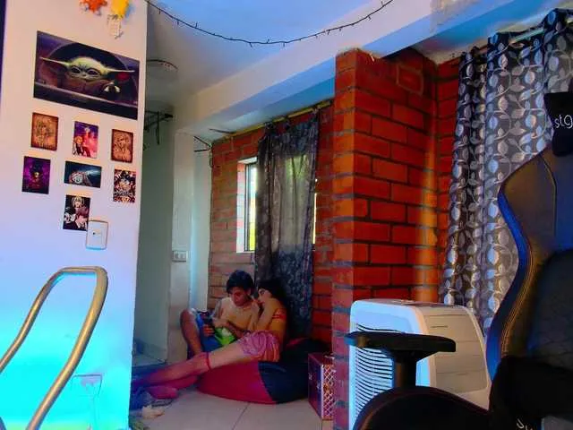 Live sex webcam photo for latin-couple77 #276879420