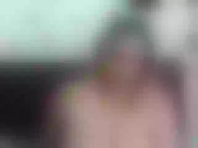 Live sex webcam photo for latin-goddess #273684778