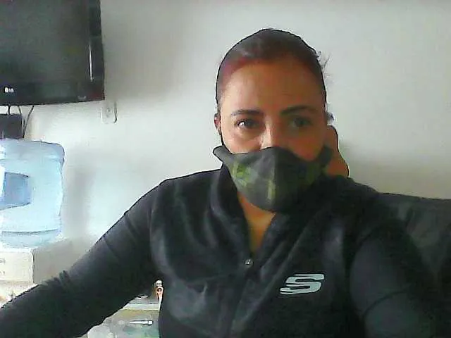 Live sex webcam photo for latinaamorosa #272347678