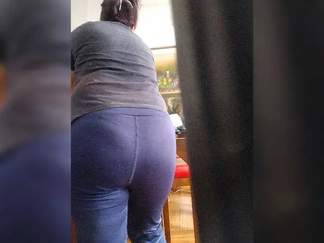 Live sex webcam photo for latinaamorosa #273014524