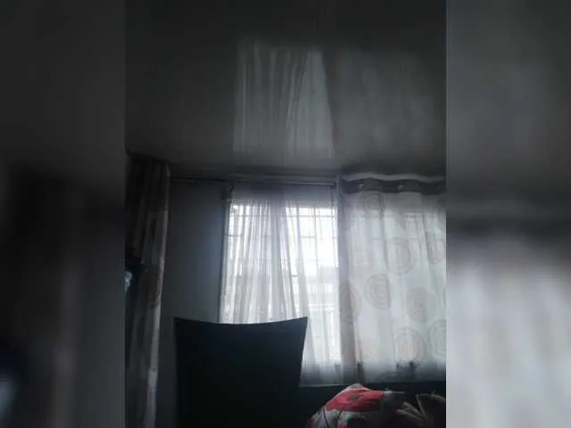 Live sex webcam photo for latinaamorosa #274463518