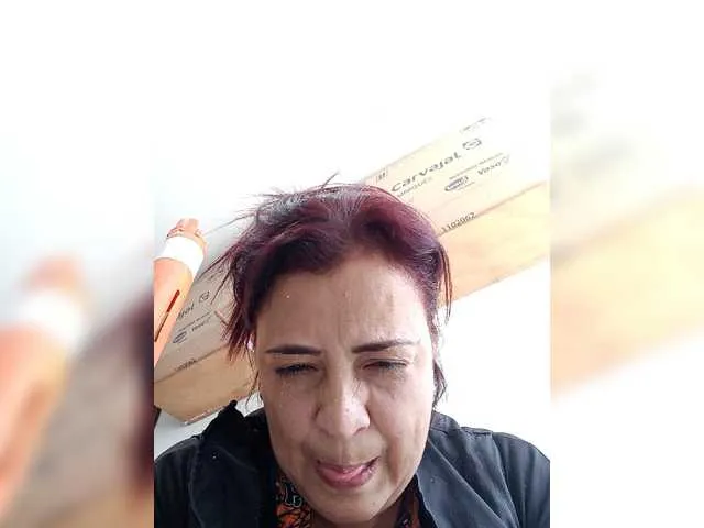 Live sex webcam photo for latinaamorosa #276804029