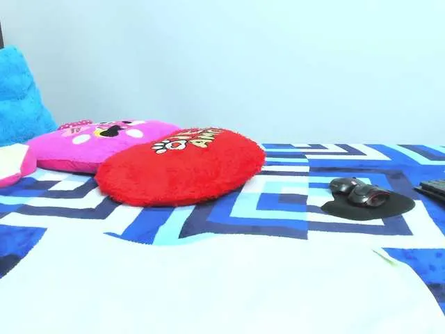 Live sex webcam photo for latincarlahot #272752019