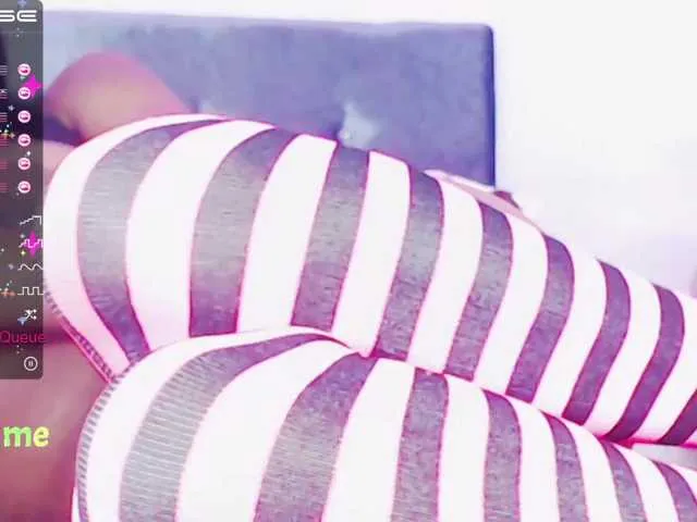 Live sex webcam photo for latingirl4 #273513904