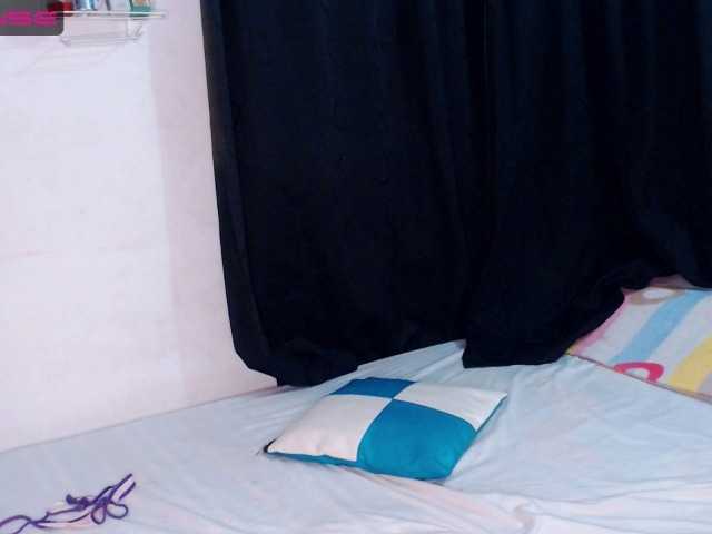 Live sex webcam photo for latinnangel #275658494