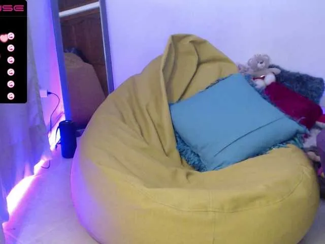 Live sex webcam photo for latinplaymate #273933157