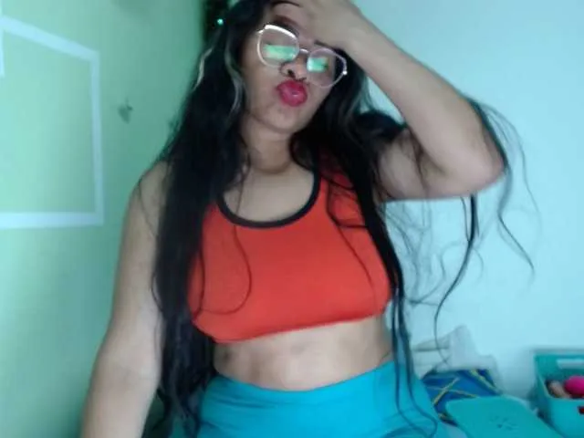 Live sex webcam photo for latinrapunzel4 #277211527