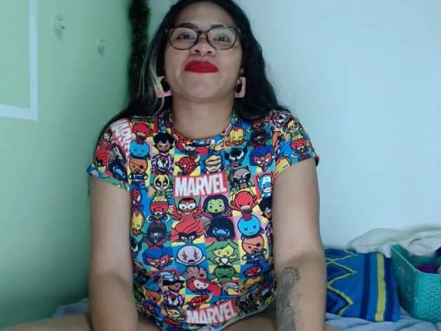 Live sex webcam photo for latinrapunzel4 #277232494