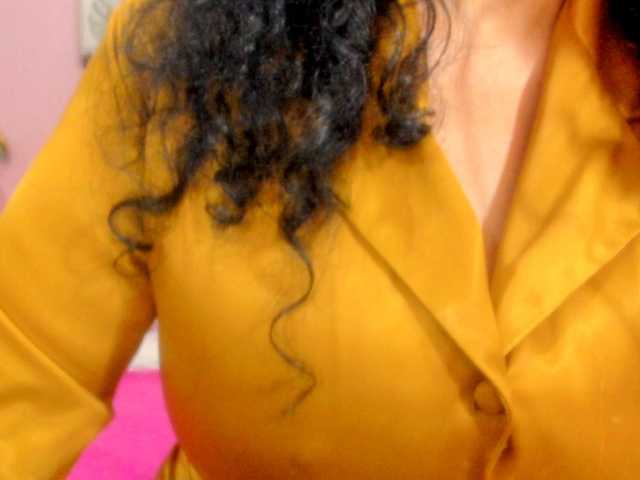 Live sex webcam photo for latinvalery #290622944