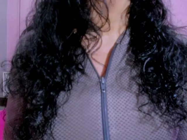 Live sex webcam photo for latinvalery #291120762