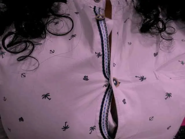 Live sex webcam photo for latinvalery #291184475